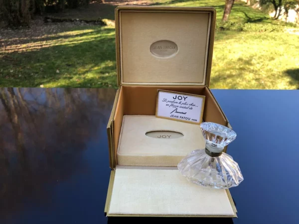 "JOY" de Jean PATOU
