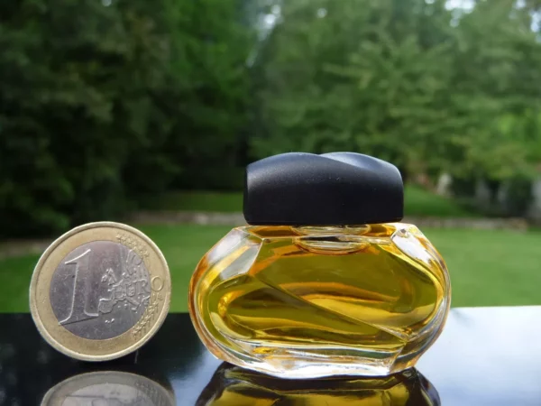 Flacon-Photo (1190) "KNOWING" de ESTEE LAUDER