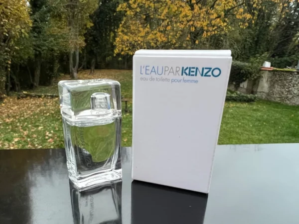 "L'EAU" PAR KENZO