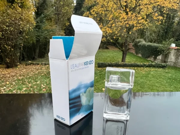 "L'EAU" PAR KENZO
