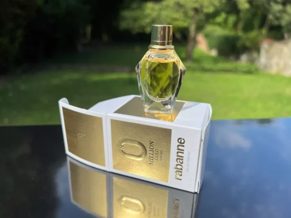 "MILLION GOLD FOR HER" de RABANNE