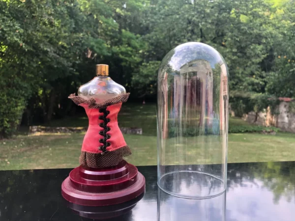 Flacon-Photo (178) "NAUGHTY 90's" de MILART