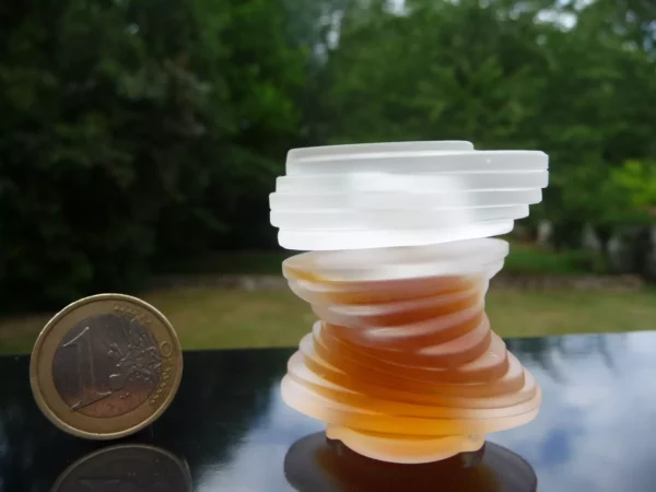 "PEAU" de Claude MONTANA