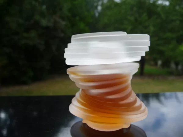 "PEAU" de Claude MONTANA