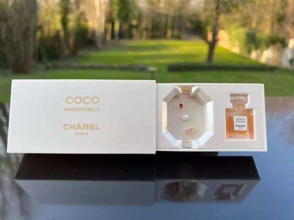 "COCO MADEMOISELLE" de CHANEL