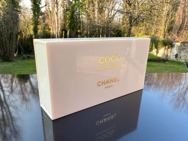 "COCO MADEMOISELLE" de CHANEL