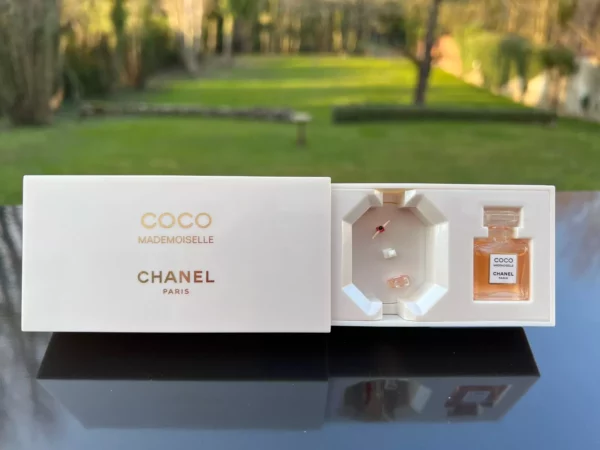 "COCO MADEMOISELLE" de CHANEL