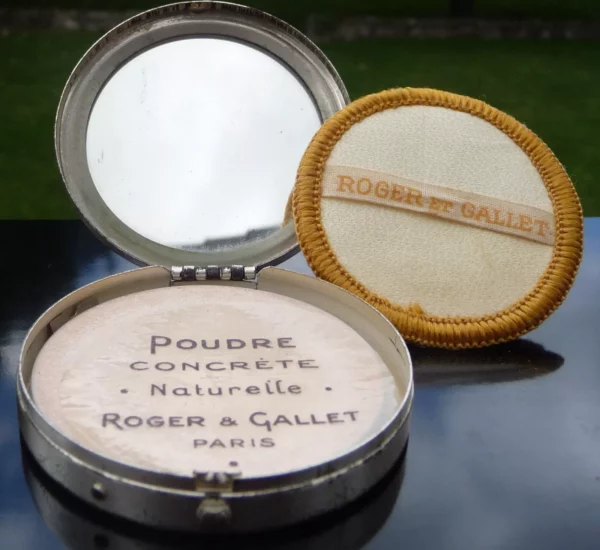 Flacon-Photo (357) "FLEURS D'AMOUR" de ROGER & GALLET