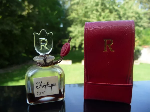 "REPLIQUE" de RAPHAEL