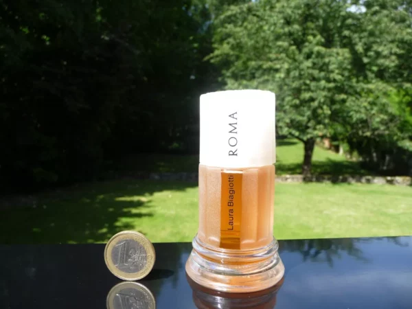 "ROMA"  de Laura BIAGIOTTI