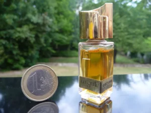 "MA GRIFFE" de CARVEN