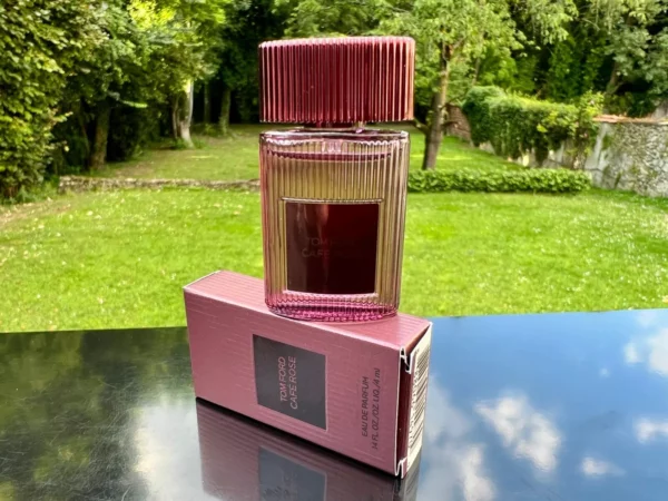 "CAFE ROSE" de Tom FORD