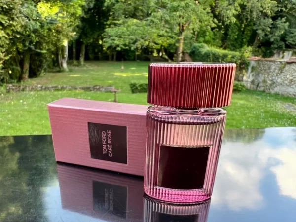"CAFE ROSE" de Tom FORD