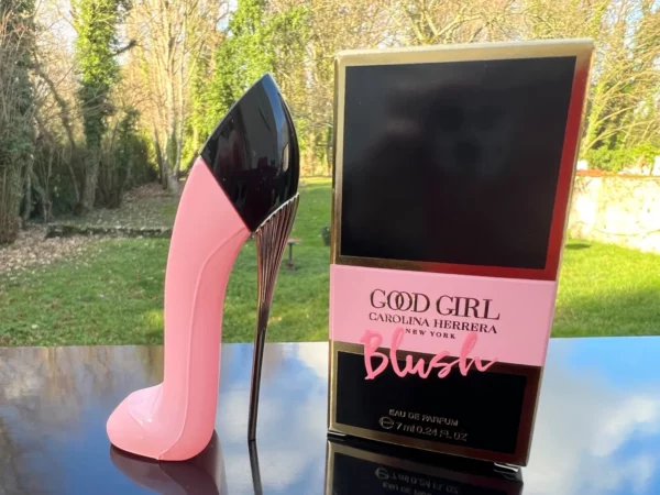 "GOOD GIRL BLUSH" de Carolina HERRERA